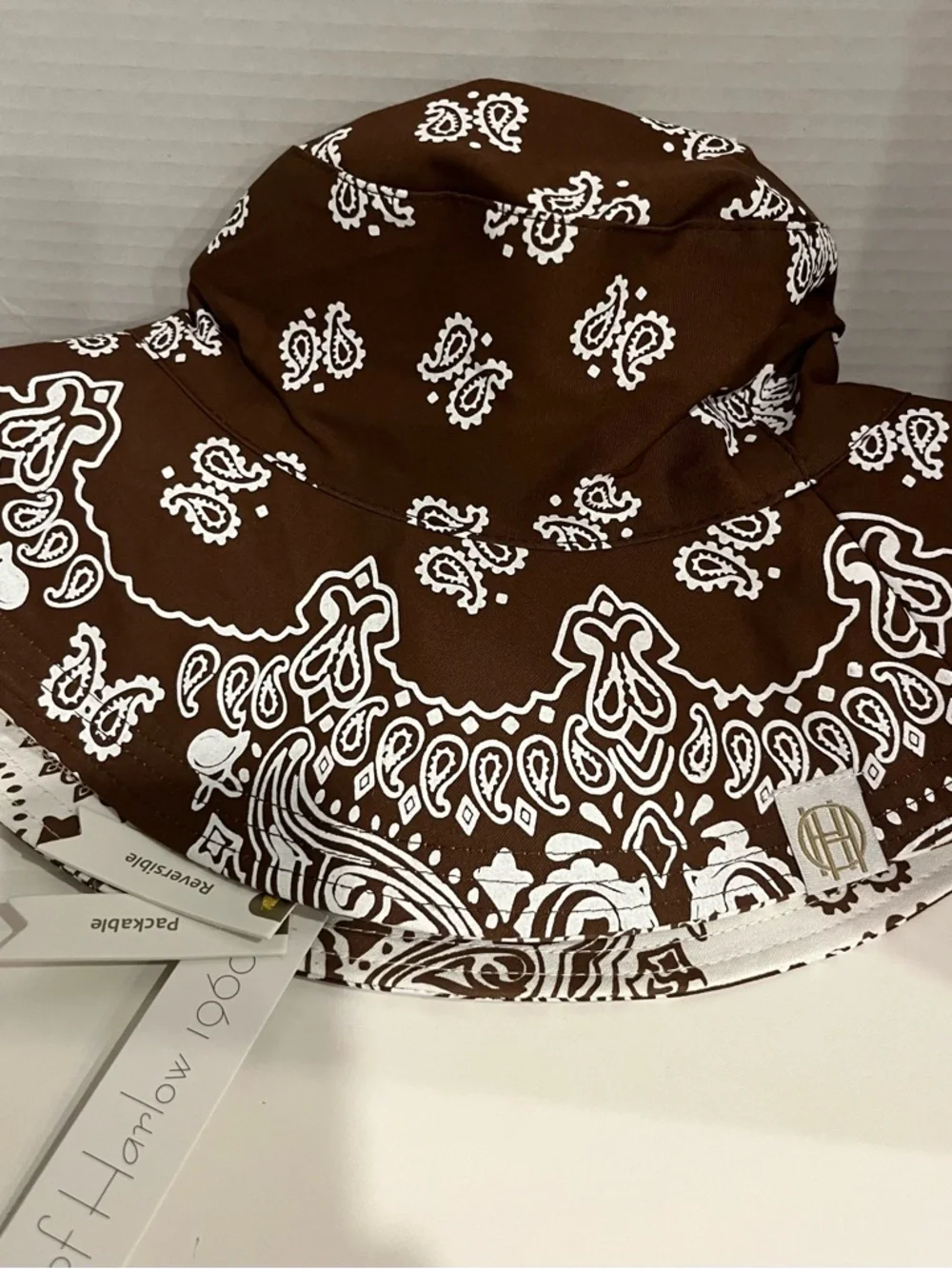 NWT HOUSE OF HARLOW 1960 WOMEN'S BANDANA PRINT BUCKET HAT- REVERSIBLE - Picture 4 of 6